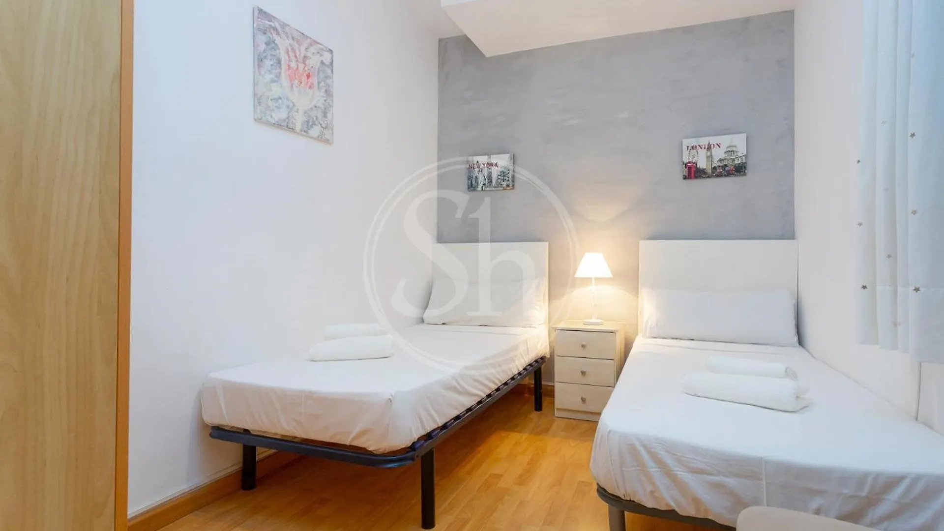 Practico Apartamento Junto A Estacion De Sants Βαρκελώνη Διαμέρισμα