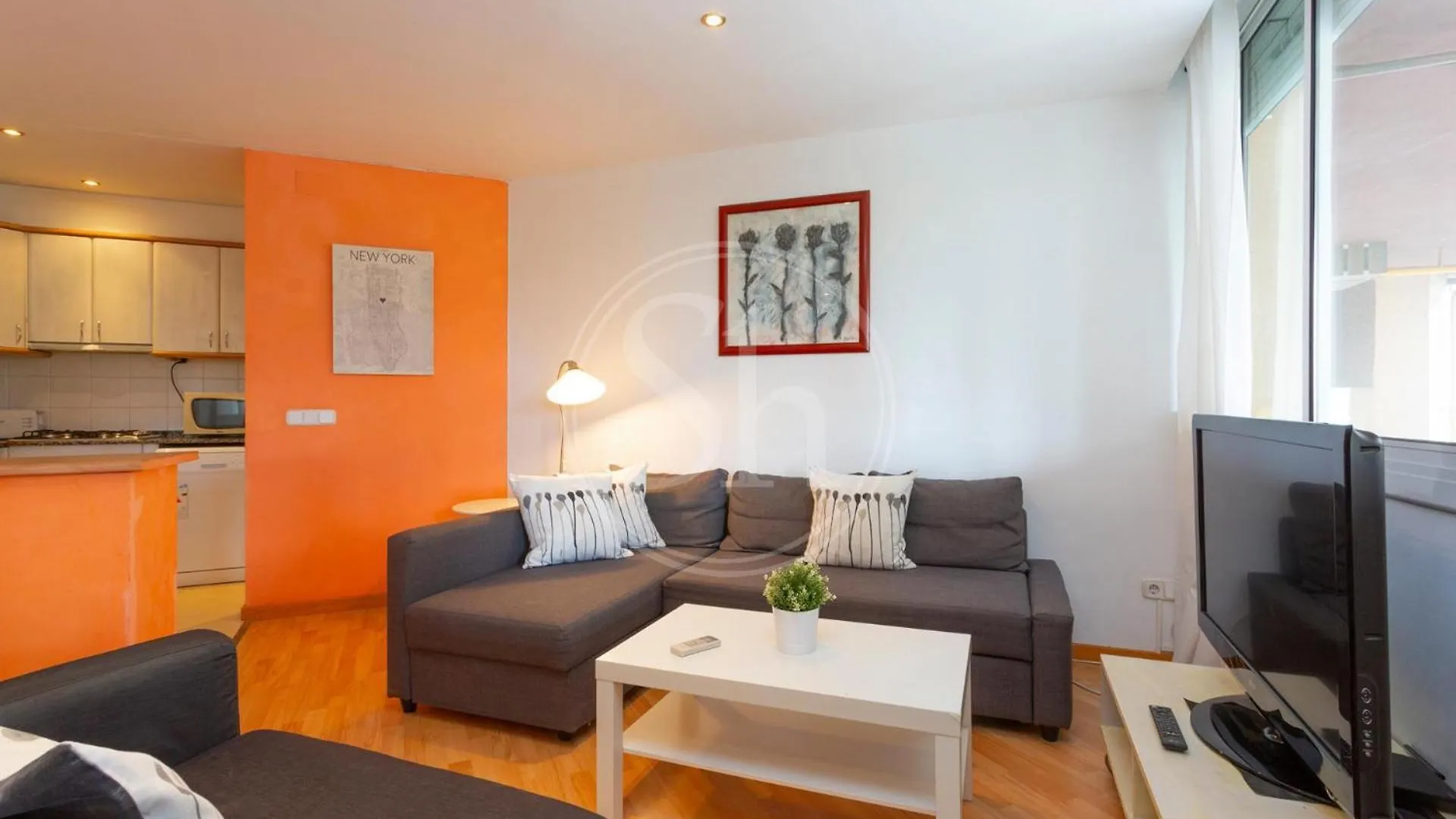 Practico Apartamento Junto A Estacion De Sants Βαρκελώνη